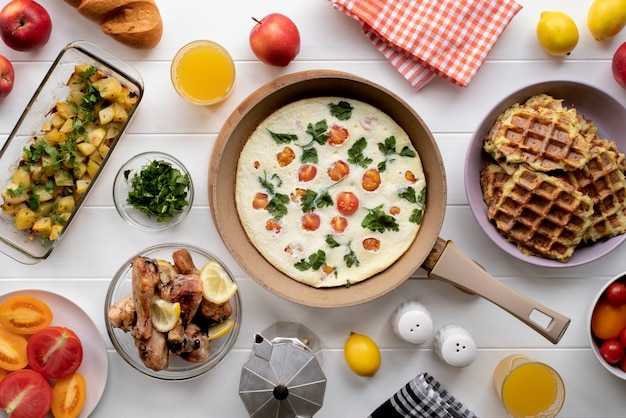 Омлет с грибами и луком