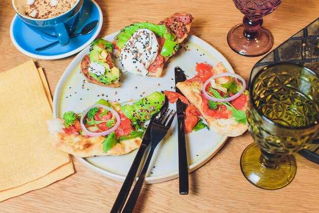 Пельмени по-казански: куда добавлять зелень?