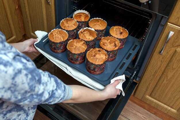 Техника запекания коржей в микроволновке