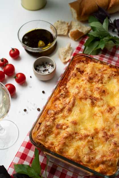 Обжарка куриного фарша с овощами