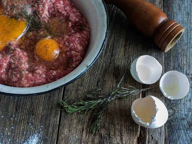 Капуста, фаршированная рисом и мясом