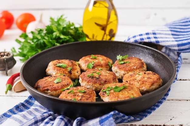 Какие овощи лучше использовать для котлет?