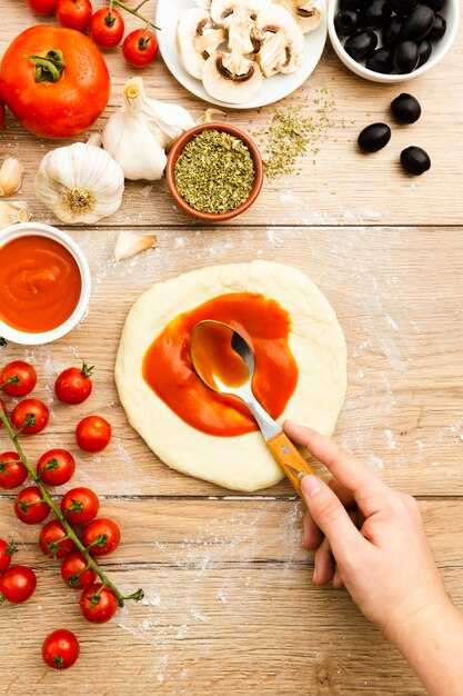 Как приготовить вкусную домашнюю пиццу в духовке по простому рецепту