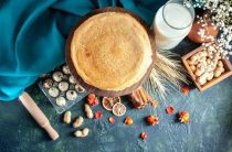 Рецепт вкусных блинов на опаре со свежими дрожжами для любой трапезы