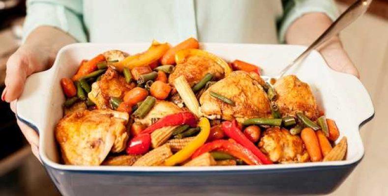 Простые и вкусные рецепты курицы, запеченной в духовке для любого повода