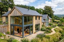 Как естественный свет влияет на вкус и внешний вид блюд и что изменить в кухне, чтобы готовить с комфортом