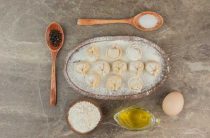 Как быстро приготовить клецки для супа — простой рецепт из муки