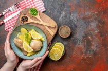 Как приготовить уху из красной рыбы в домашних условиях — вкусный рецепт