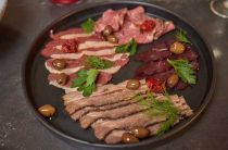 Как приготовить карпаччо из свинины в домашних условиях пошаговый рецепт с фото