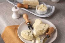 Как вкусно приготовить крем из пармезана с простыми ингредиентами и пошаговым рецептом