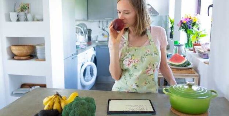 Пить во время еды — полезно или вредно? Узнайте рецепт правильного питания!