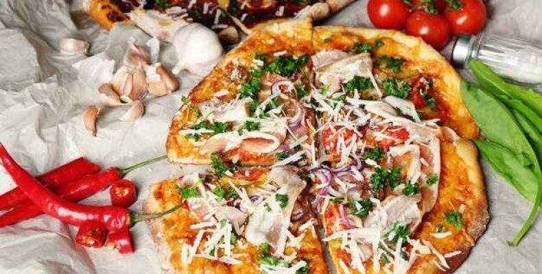 Рецепт домашней пиццы с курицей и овощами для настоящих гурманов