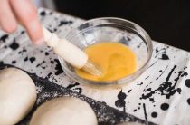 Простой рецепт заварного крема — пошаговое руководство для сладких десертов