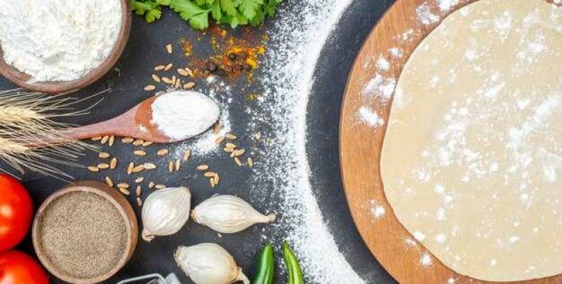Простой и вкусный рецепт дрожжевой пиццы для домашних условий шаг за шагом