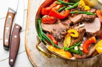 Вкусный рецепт запеченной говядины с овощами в духовке для семейного ужина