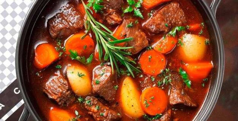 Приготовление вкусного говяжьего гуляша в духовке простой и аппетитный рецепт