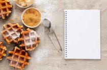 Как приготовить вафли из простых ингредиентов в домашних условиях