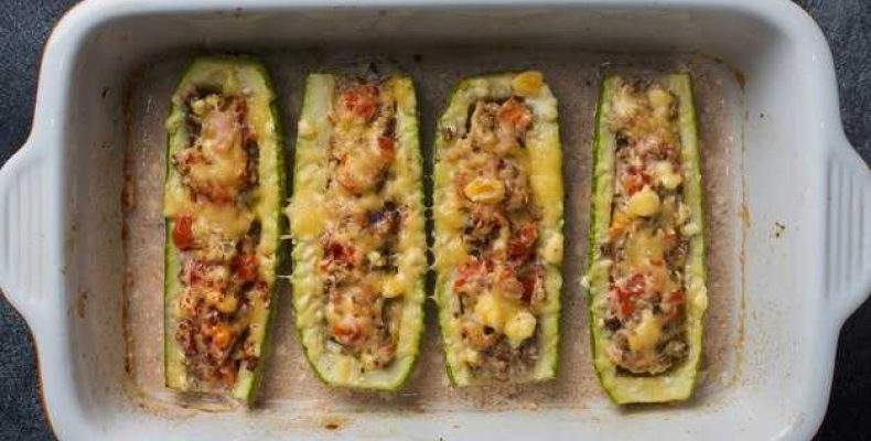 Вкусный рецепт запеченных кабачков с фаршем и грибами в духовке для всей семьи