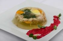 Как правильно добавить желатин в холодец для идеальной текстуры и вкуса