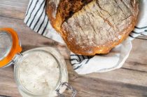 Как пекут хлеб на хлебозаводе шаг за шагом от теста до готового продукта