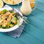 Простой рецепт салата с ананасами куриной грудкой и сыром для любого праздника