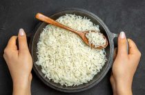 Как правильно варить рис для гарнира чтобы он получился рассыпчатым и ароматным