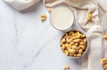 Как приготовить домашнее молоко из кешью просто и быстро без особых навыков