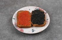 Как приготовить угощение из красной икры на хлебе для праздника