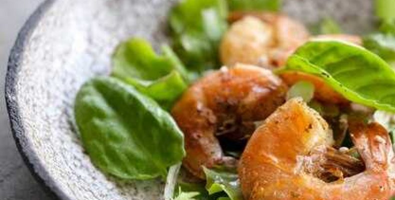 Вкусный рецепт крудо из свежих креветок с лимоном и авокадо