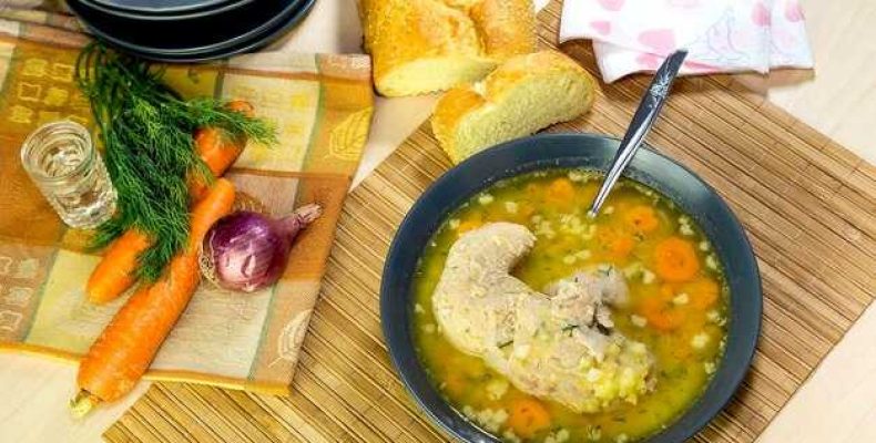 Как приготовить куриный суп с картофельными клецками по простому рецепту