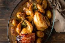 Запеченная курица с яблоками в духовке целиком простое и вкусное блюдо для семьи