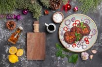 Как приготовить маринад для шашлыка из свинины на красном вине