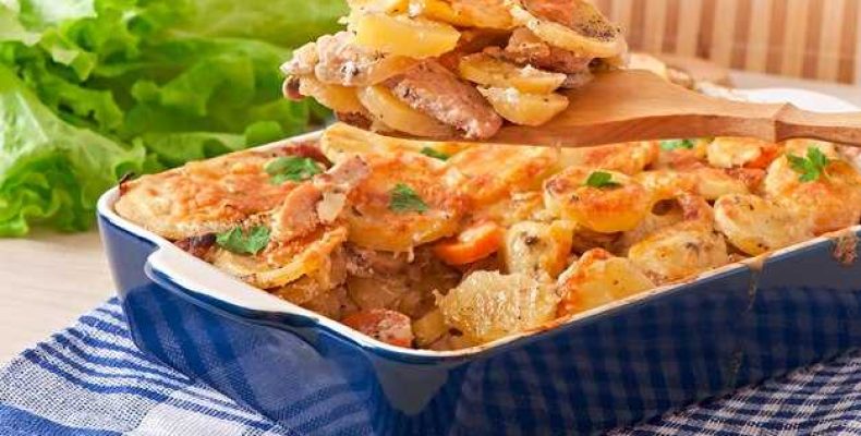 Пошаговый рецепт запеченного мяса с картошкой в стеклянной форме для вкусного ужина