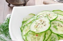 Легкий рецепт огурцов с укропом для летнего стола без лишних хлопот