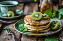 Пошаговый рецепт вкусных оладушек с киви для всей семьи