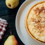 Как приготовить вкусный пирог с грушей и сыром для домашнего угощения