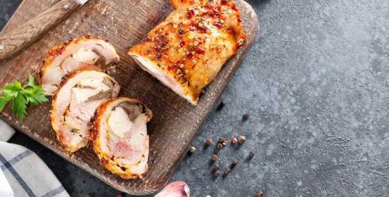 Простой и вкусный рецепт запеченного поросенка в духовке для праздничного стола
