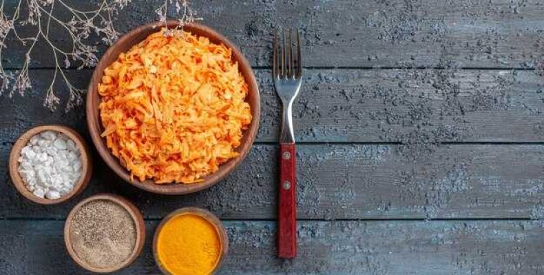 Ароматный рис с морковью и луком запеченный в духовке по простому рецепту