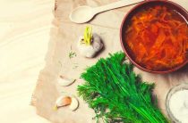 Скачайте вкусные рецепты русской кухни для праздничного стола и домашнего ужина