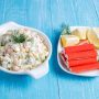 Простой и быстрый салат из крабовых палочек для любого повода