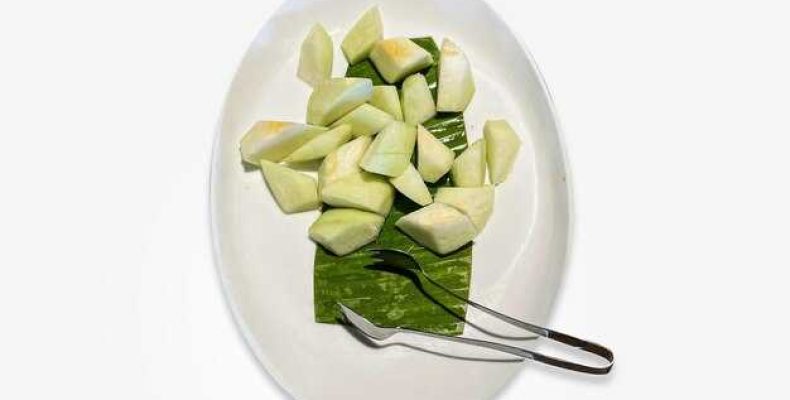 Неповторимый рецепт шпината с помидорами и чесноком для здорового питания