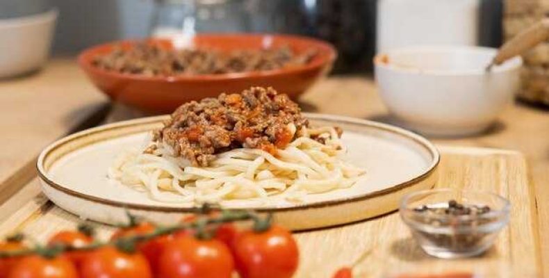 Количество калорий в макаронах по-флотски с куриным фаршем и их рецепт