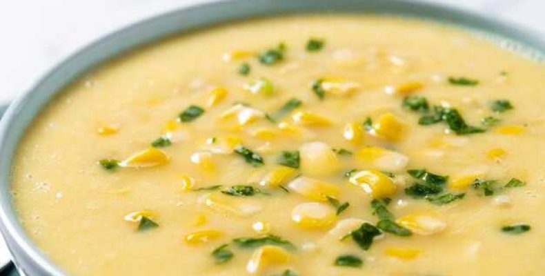 Сливочный суп с кукурузой, беконом и петрушкой — простой и вкусный рецепт