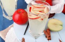 Как приготовить вкусный и натуральный сок из свежих яблок в домашних условиях