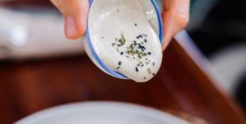 Непревзойденный соус для красной рыбы на основе сметаны с секретными ингредиентами