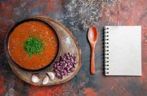 Простой и вкусный рецепт супа из консервированной фасоли в собственном соку