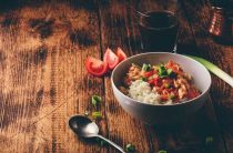 Вкусный рецепт сытного супа из говядины с рисом для всей семьи