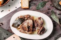 Рецепт маринования свиных ребрышек для идеального приготовления на гриле