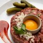 Рецепт тартар из говядины с кровавой мэри для настоящих гурманов