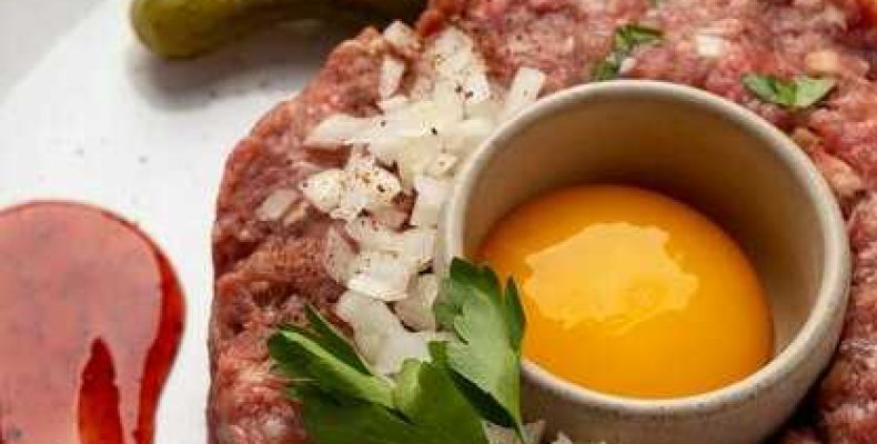 Рецепт тартар из говядины с кровавой мэри для настоящих гурманов
